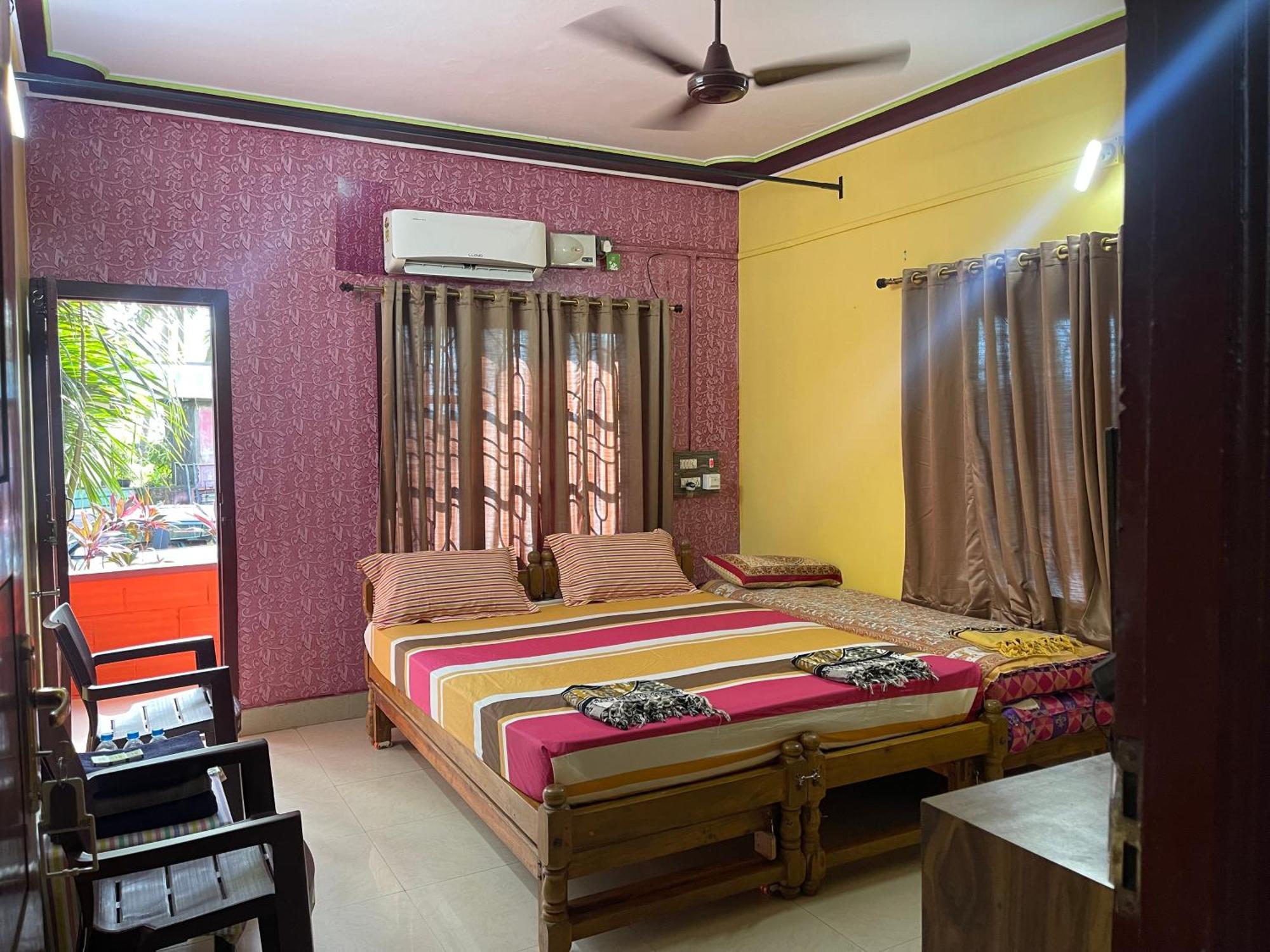 גוקרנה Nimmu Guest House & Restaurant Gokarna מראה חיצוני תמונה